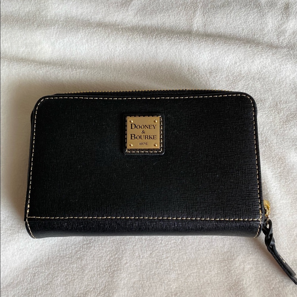 Dooney & Bourke Black Leather Wallet